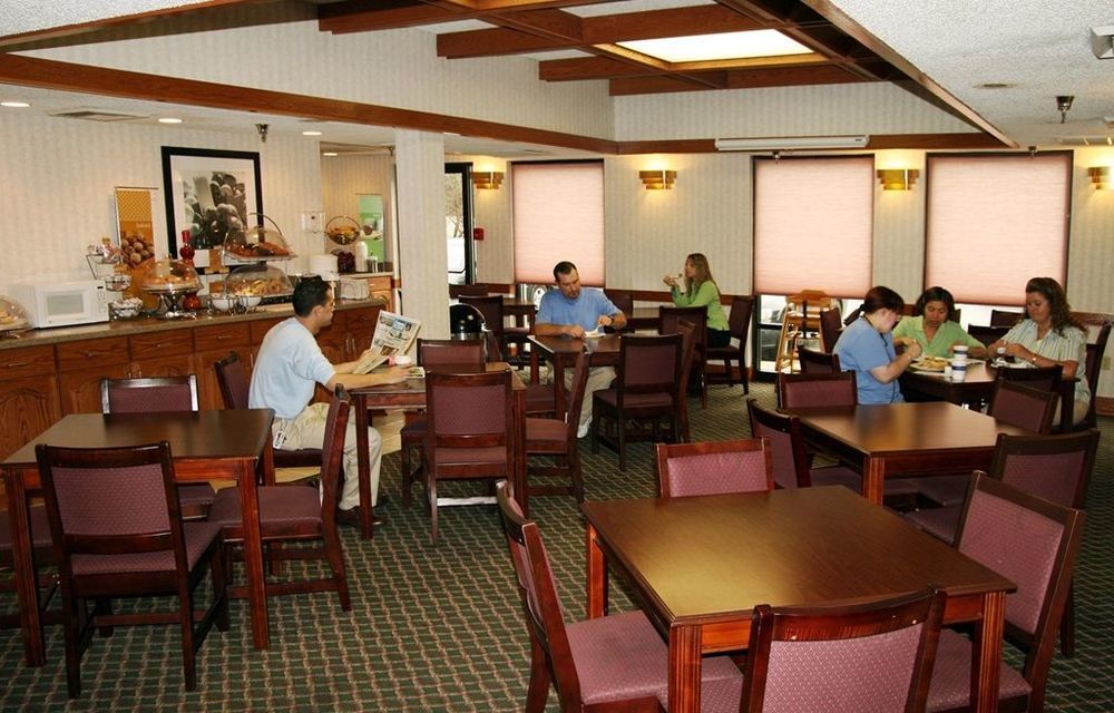Hampton Inn Springfield-South Restoran gambar